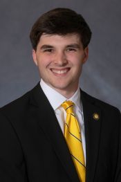 Andrew Curry