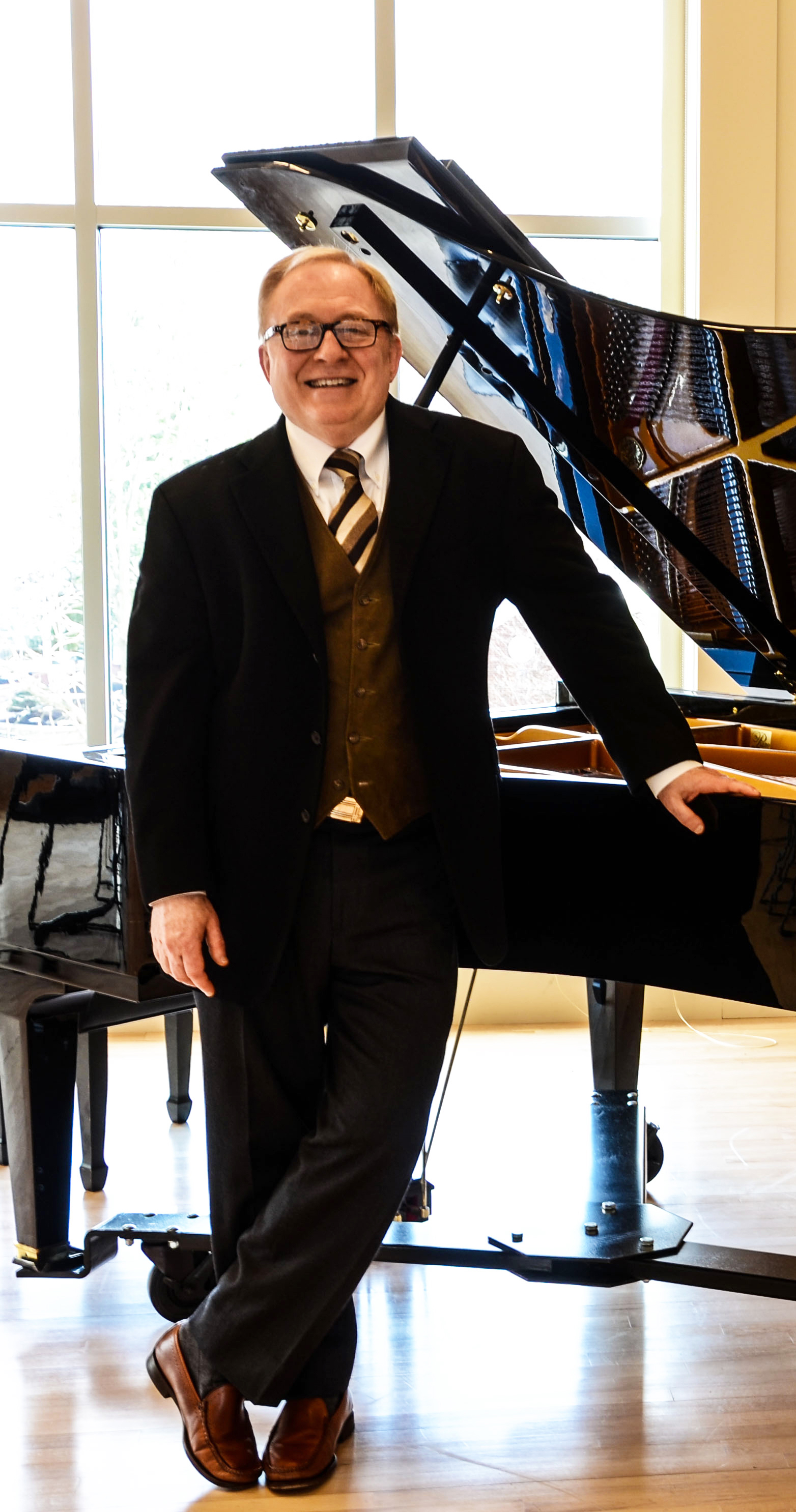 Dr. Philip Tacka