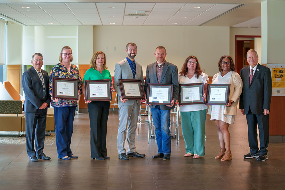 CPM Graduates with Dr. DeSantis and Mayor Lastowski